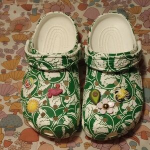 Kids Green Patterned Clogs